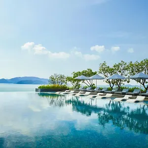 ***** Hotel Sheraton & Vietnam